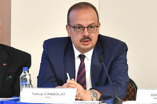 Canbolat, Toprak Mahsulleri Ofisi Eski Genel Müdürü Kemaloğlu ile görüştü