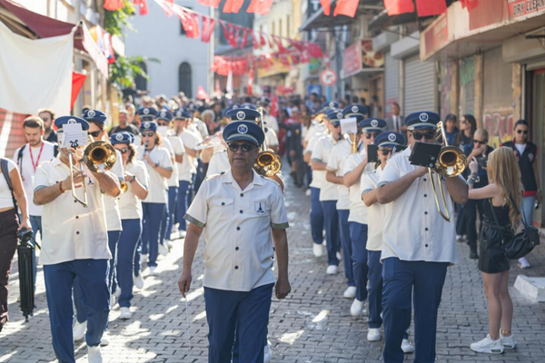 İzmir’de 9 Eylül için Zafer Yürüyüşü düzenlendi