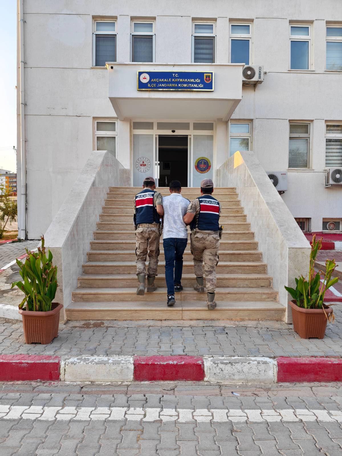 Akçakale’de 5 Yıl Kesinleşmiş Hapis Cezası Bulunan Şahıs Yakalandı