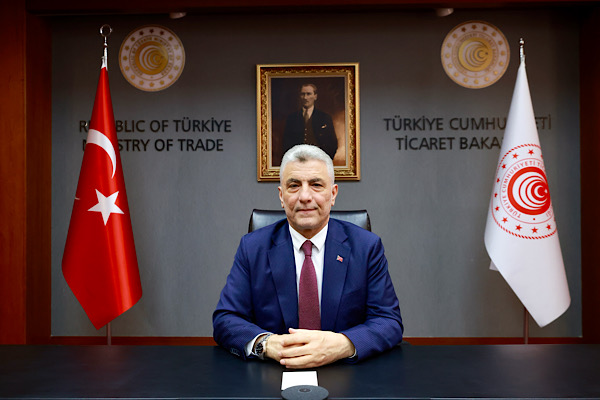 Bakan Bolat: Türkiye’nin sanayi ihracatı yılın ilk 8 ayında 132,5 milyar dolara ulaştı