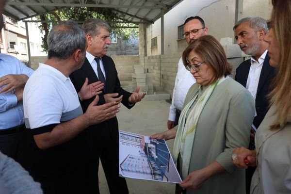 Karşıyaka’ya emekliler lokali geliyor