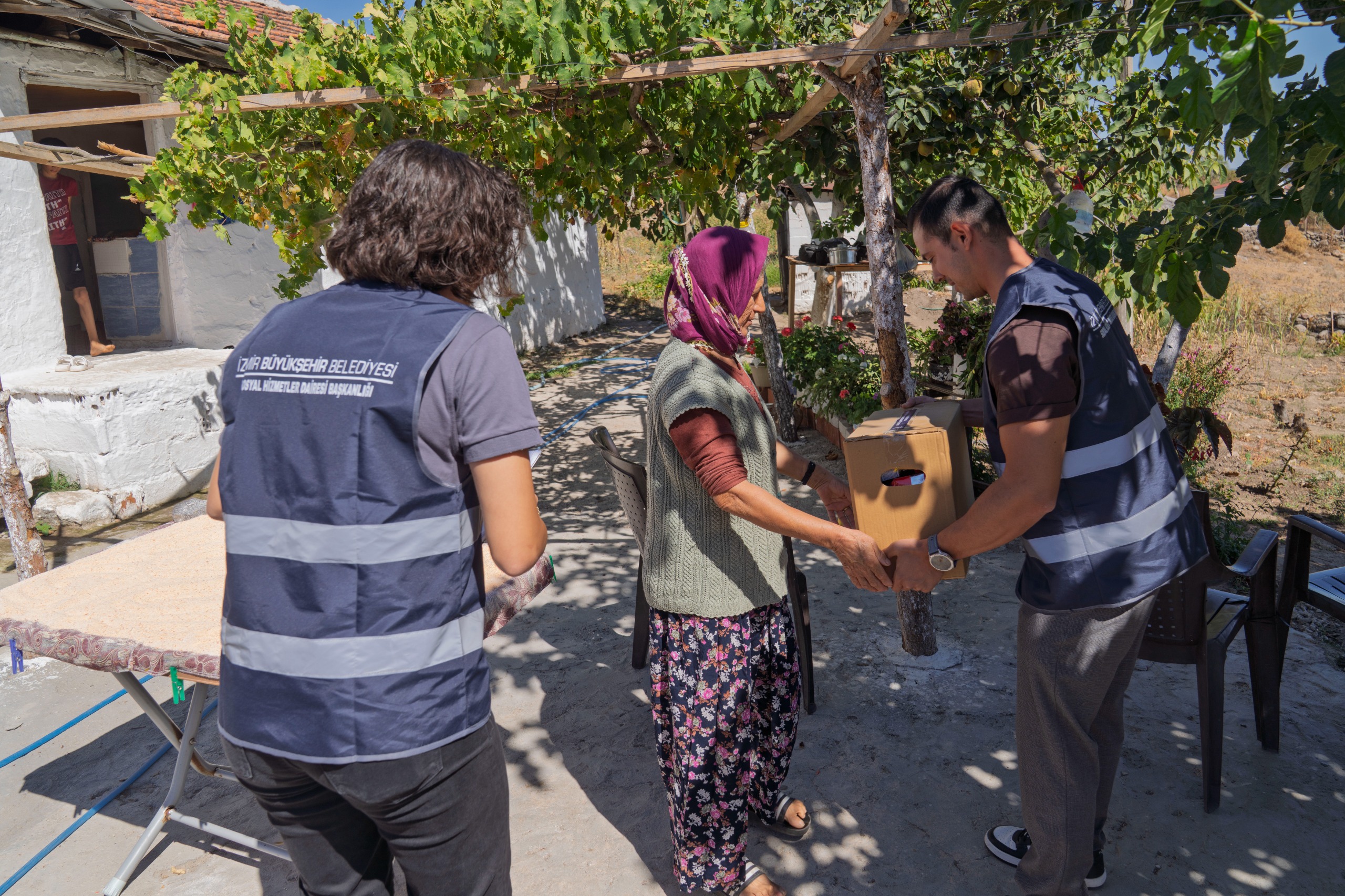 İzmir’de sosyal destek için kırsalda saha taraması başlatıldı