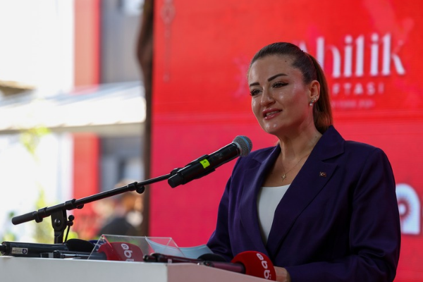 Özdemir: Ahilik geleneği modern ticaretin temelinde yer alıyor