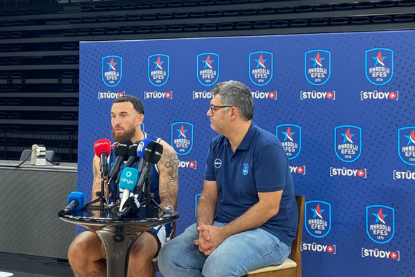 Anadolu Efes’in 2026-2027 sezonu EuroLeague Medya Günü gerçekleştirildi