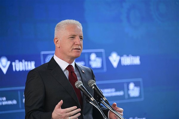 Vali Gül, Başsavcı Karakaya’nın annesinin cenazesine katıldı