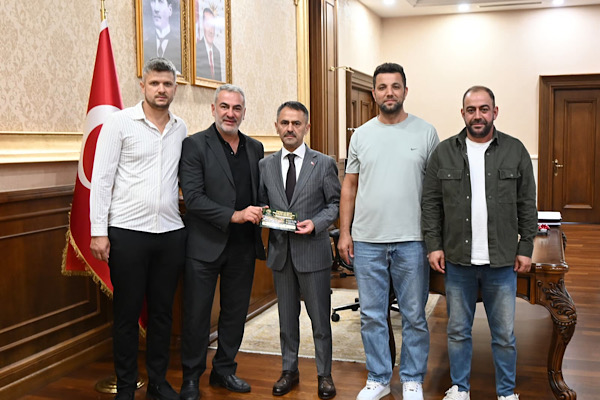 Emirhan Köyü Derneği'nden Vali Aktaş'a mevlit daveti