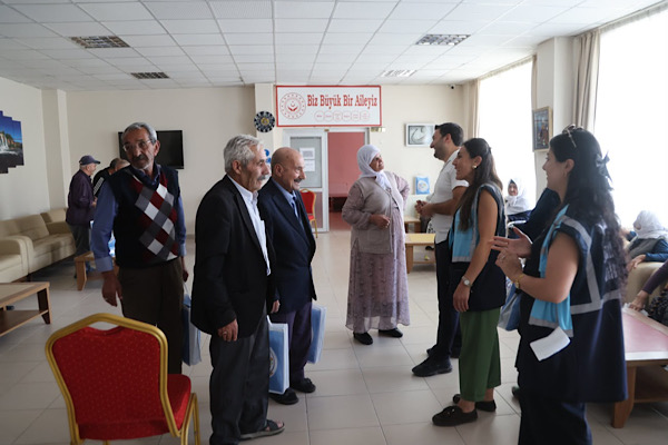 Van'da huzurevi sakinleriyle “Tecrübe-i Hayat” etkinliği düzenlendi