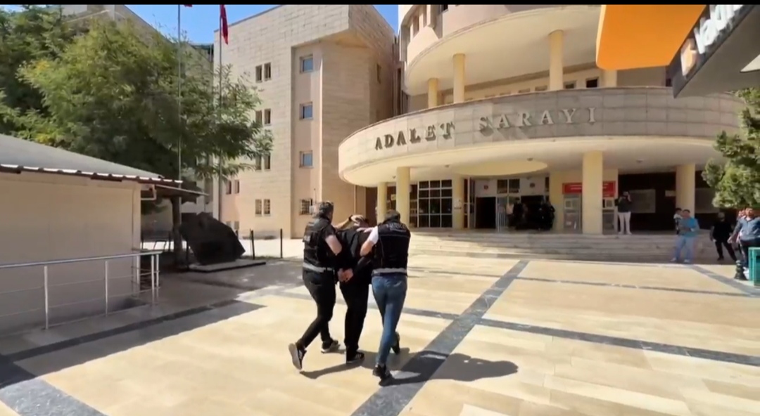 Şanlıurfa’da 10 Yıl 6 Ay 20 Gün Hapis Cezası Bulunan Şüpheli Yakalandı