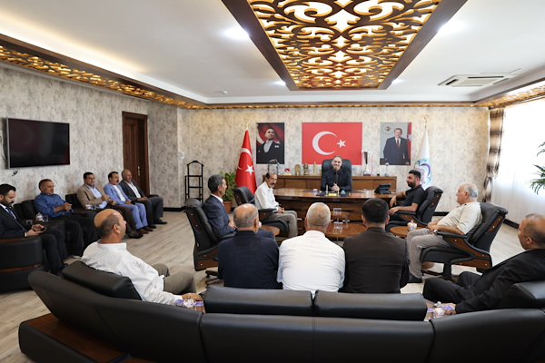 Eyyübiye’de muhtar ve vatandaşların talepleri dinlendi
