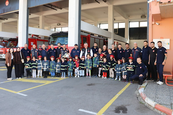 Yalova'da İtfaiye Haftası kapsamında öğrencilere eğitim verildi