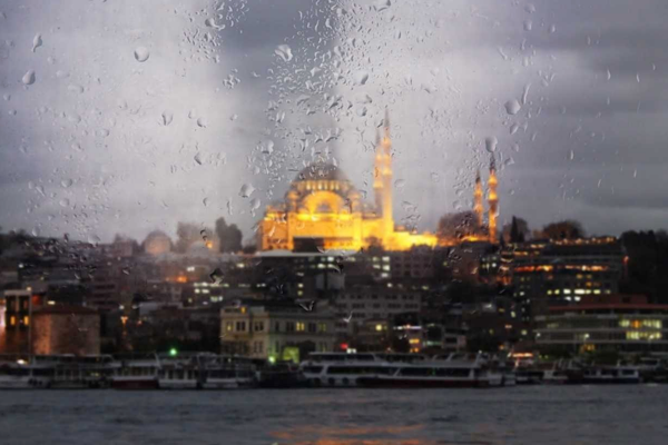 AKOM uyardı: İstanbul'da yağış ve poyraz etkili olacak