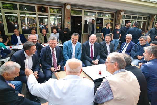 AK Parti İstanbul’da 39 ilçede saha çalışması gerçekleştirdi
