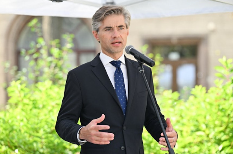 Budrys’den Rusya’nın Ukrayna saldırılarına tepki
