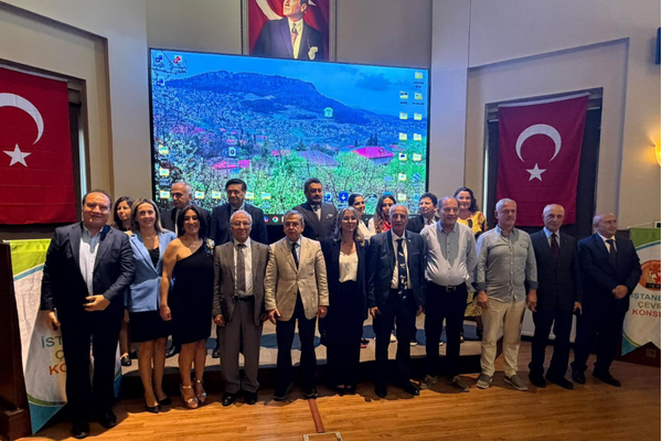 Kepez Belediyesi’nin çevre çalışmalarına İstanbul’dan ödül