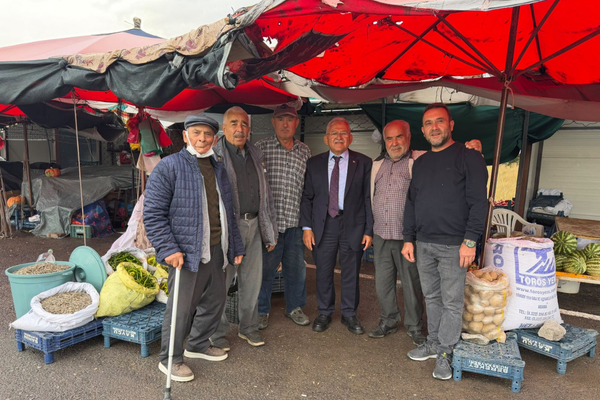 Başkan Büyükkılıç, Kayseri’nin yöresel ürünler satış merkezini ziyaret etti