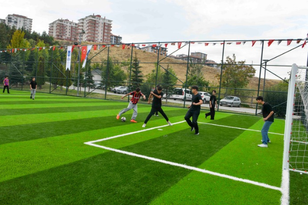 Pursaklar’da çocuklara ücretsiz spor kursları düzenleniyor