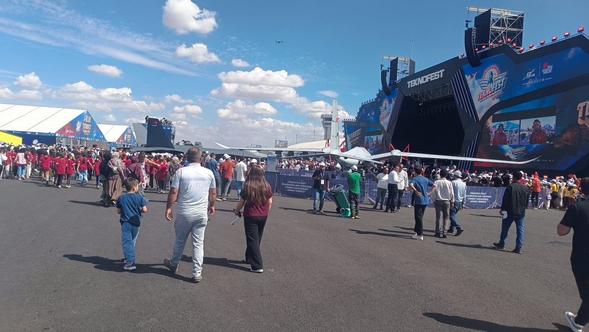 Şanlıurfa’da TEKNOFEST coşkusu başladı: Öğrenciler ve vatandaşlar alana akın ediyor