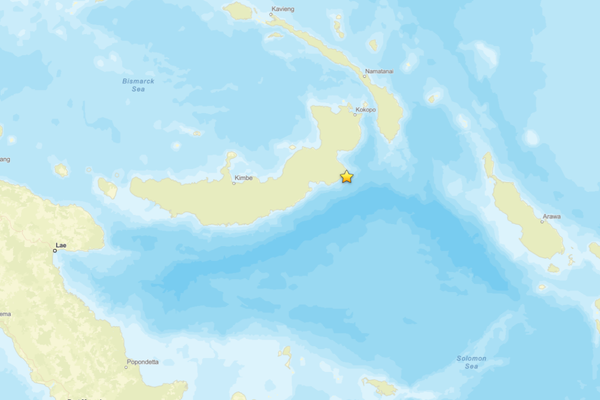 Papua Yeni Gine’de deprem