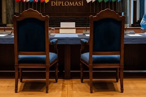 Suriye Dışişleri Bakanı Şeybani, Hafter’in yardımcısı ile görüştü