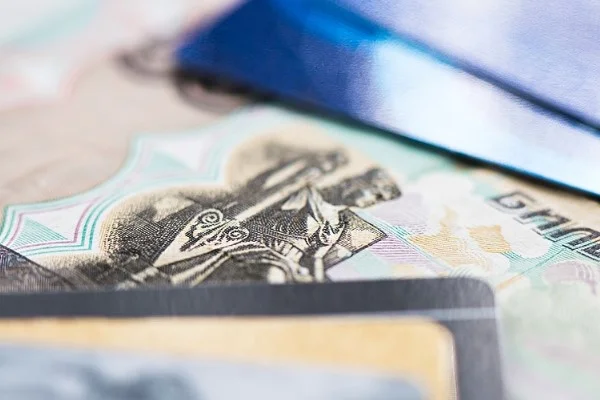 BIST 100 endeksi haftanın ilk işlem gününü yüzde 0,94 kayıpla tamamladı