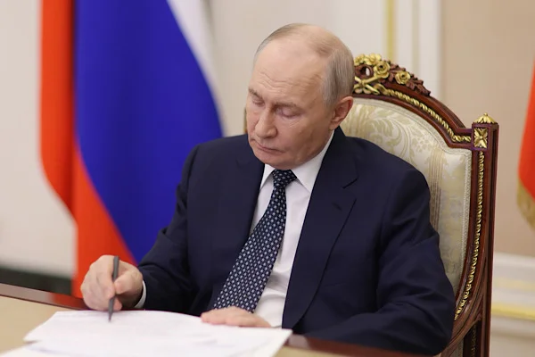 Putin: Rusya ile Togo onlarca yıldır verimli iş birliği yürütüyor