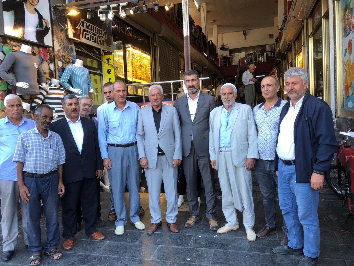 Yeniden Refah Partisi Urfa'da sahaya indi