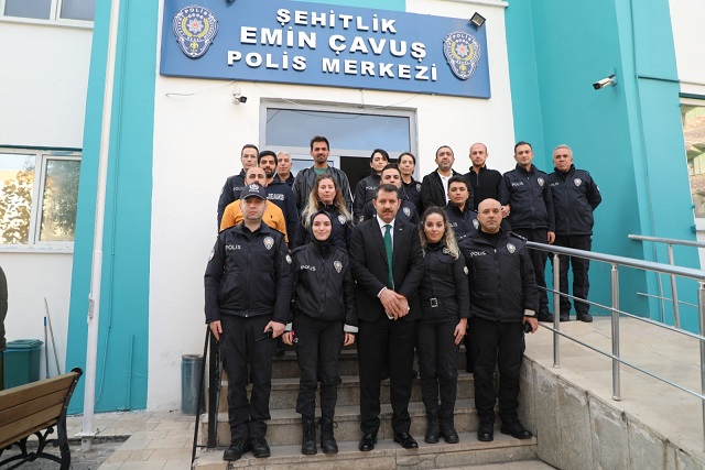 Vali Ayhan, Polis Merkezi ve Polis Uygulama noktasını ziyaret etti