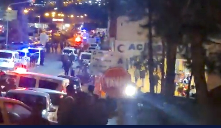 Urfadaki Hastanede Silahlı Kavga: 4 Yaralı, 12 Gözaltı