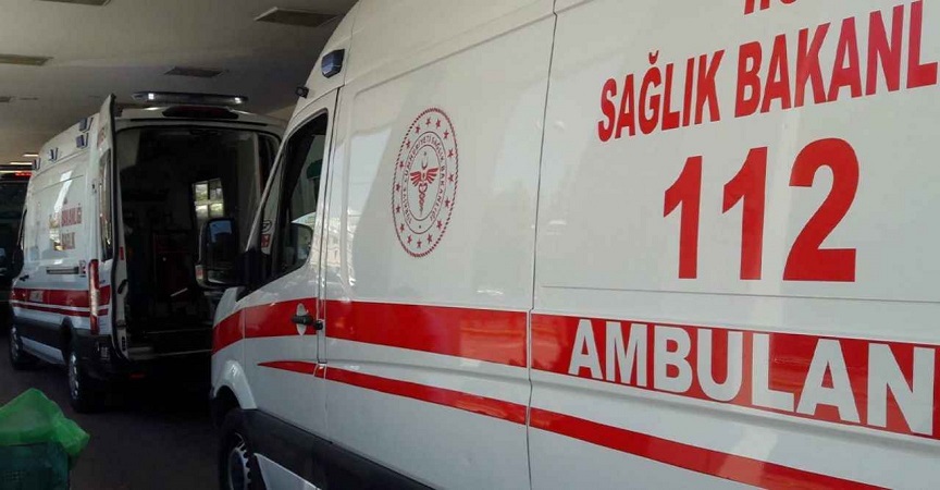 Minibüse silahlı saldırıda 2 kişi öldü, 5 kişi yaralandı