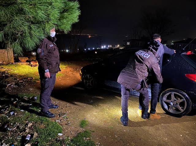 Urfa'da Gece Kartalları Firari Şahsı Yakaladı 