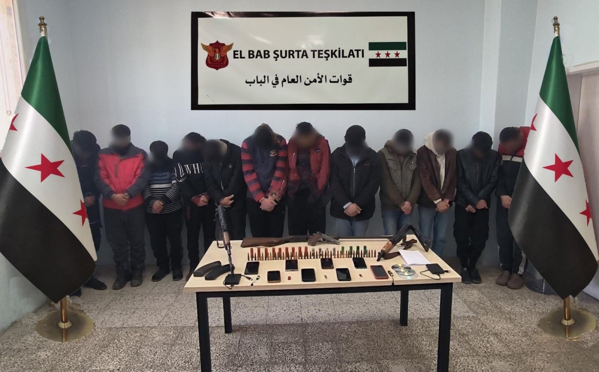 DEAŞ'a yönelik operasyonda 15 zanlı tutuklandı