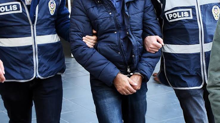 Şanlıurfa'da ″polise mukavemet″ iddiasıyla 2 kişi tutuklandı