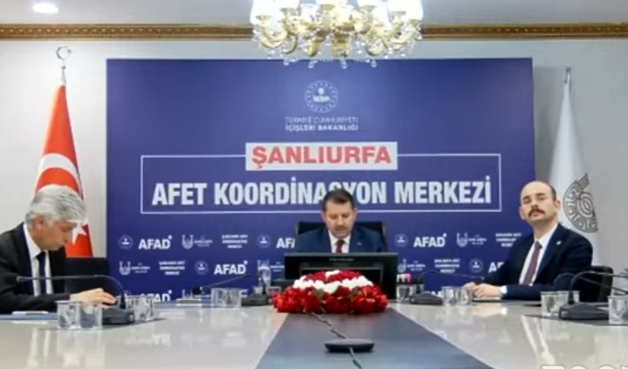 Vali Ayhan Açıkladı: Okullar Urfa'da Ne Zaman Açılacak?