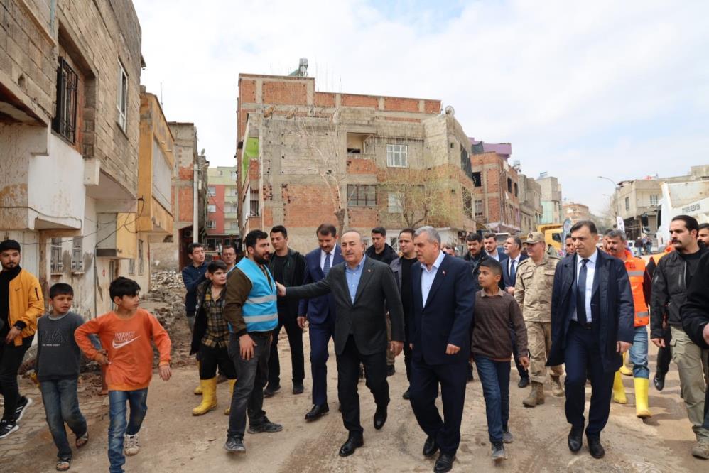 Dışişleri Bakanı Çavuşoğlu selden etkilenen Şanlıurfa'da incelemede bulundu