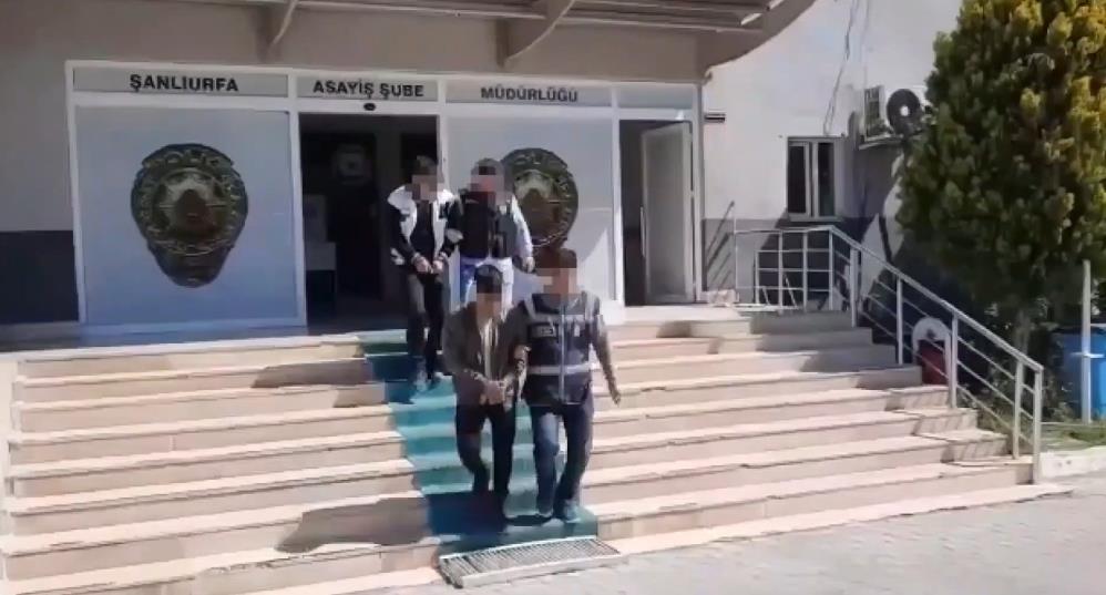 Şanlıurfa’da çalıntı otomobil ve motosiklet operasyonunda 2 tutuklama