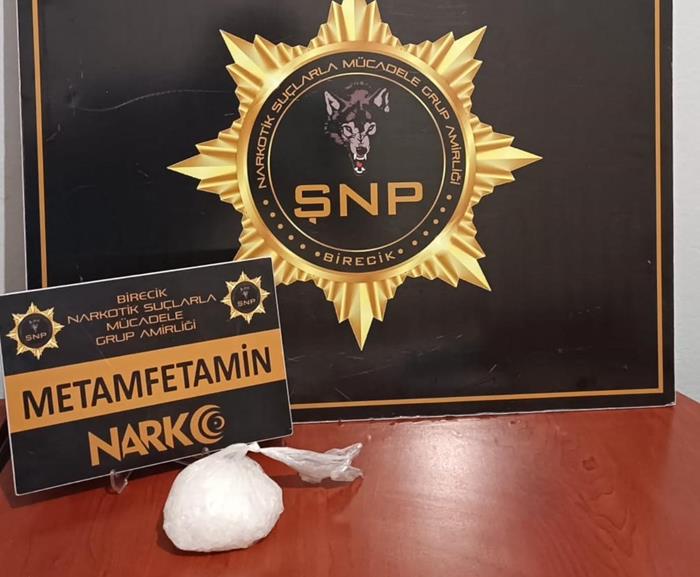 Şanlıurfa'da Emniyet kemeri tokasından uyuşturucu çıktı