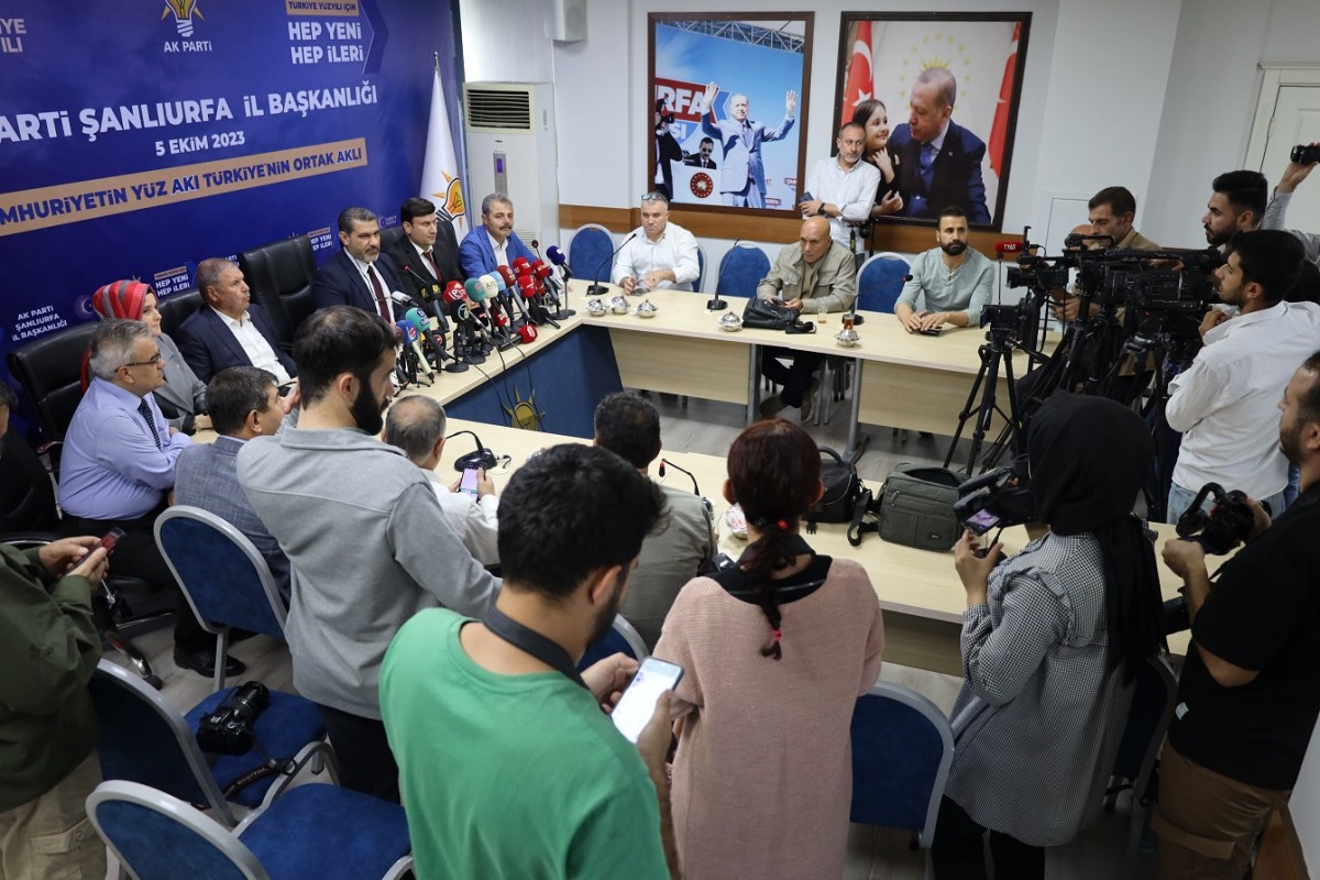 AK Parti Şanlıurfa İl Başkanlığından olağanüstü kongresi öncesi açıklama