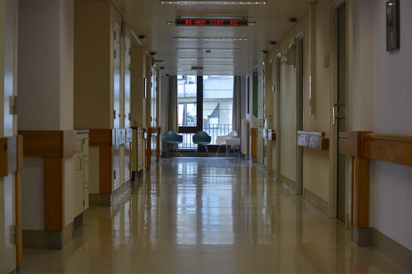 İsrail'de bin 104 yaralı hastanelere başvurdu