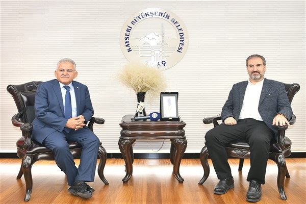 AK parti Genel Başkan Yardımcısı Şen’den Başkan Büyükkılıç’a ziyaret