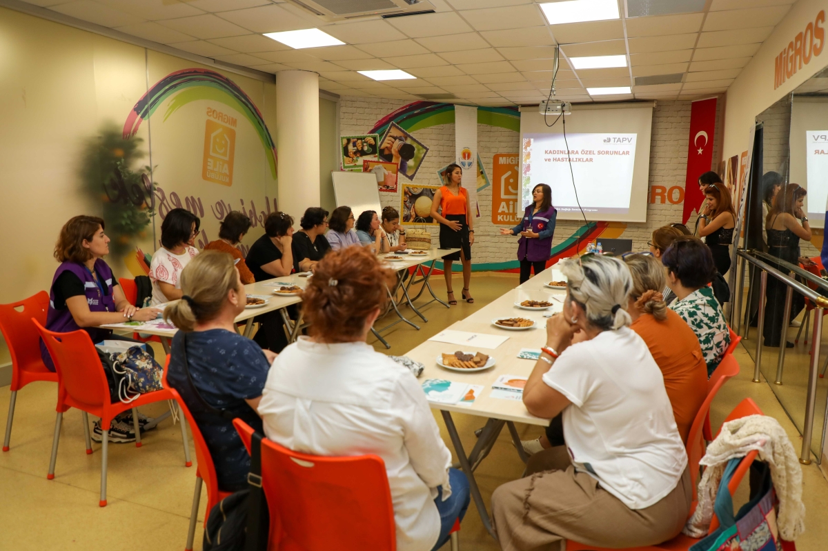 Adana'da kadın sağlığı semineri