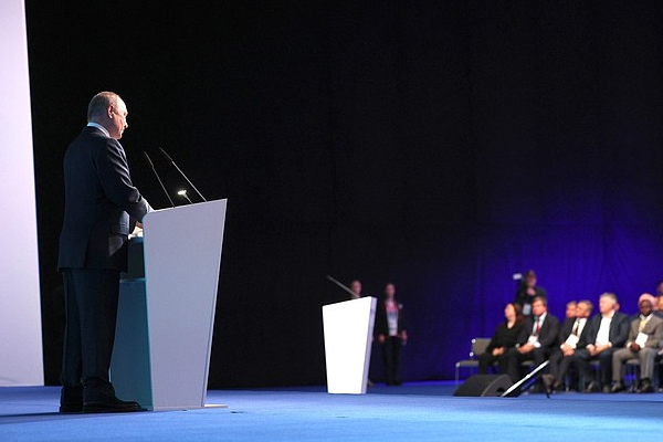 Rusya Devlet Başkanı Putin, 11. Uluslararası Spor Forumu'na katıldı