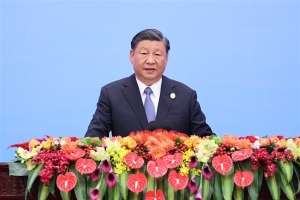 Xi, Kuşak ve Yol projesini, “altın 10 yıla” taşıyacak planı açıkladı