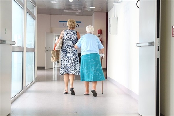 Biden: ″Yaşlılar ve ailelerinin sağlık harcamalarında tasarruf etmeleri için çalışıyoruz″