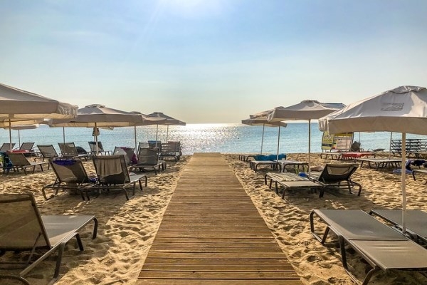 Kuştur, tatil sezonunu kapattı