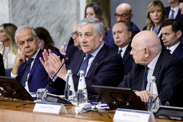 Tajani: ″Hedef iki halk iki devlet çözümüdür″