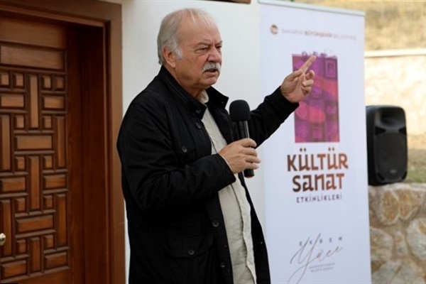 Prof. Dr. İsen’den “Karaca Ahmet Türbesi” başlıklı söyleşi