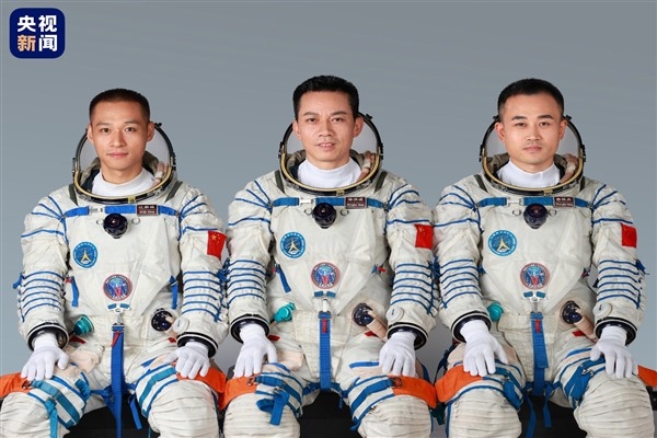 Çin’in Shenzhou-17 insanlı uzay aracı yarın fırlatılacak