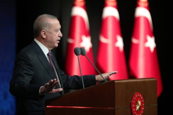 Erdoğan: ″BM Güvenlik Konseyi'nin harekete geçmesi için daha kaç ton bomba düşmeli?