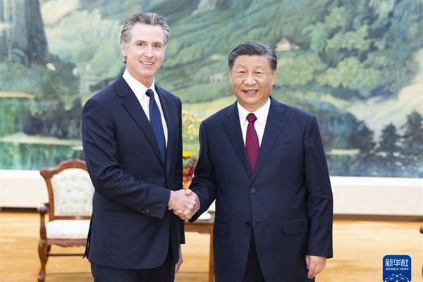 Xi: ″Çin ve ABD halkları arasındaki temaslar çok önemli″