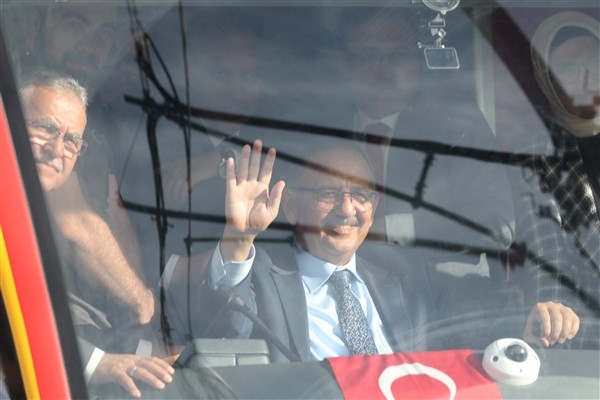 Başkan Büyükkılıç: “Yeni T4 hattımız, 4 gün boyunca ücretsiz”
